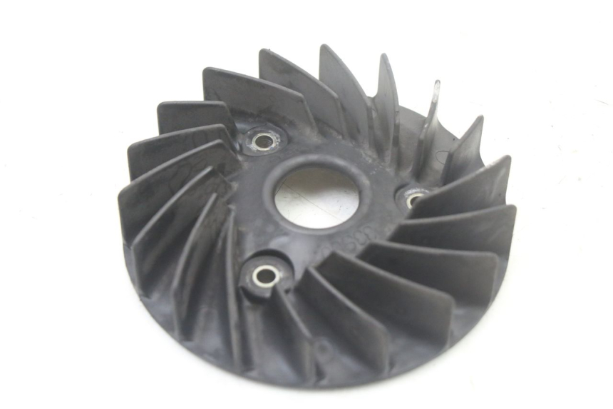 photo de VENTILATOR MBK MW TRYPTIK 125 (2014 - 2016) - Detail van het onderdeel