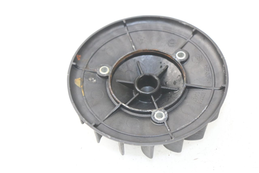 photo de VENTILATOR PIAGGIO NEW TYPHOON 50 (2010 - 2017) - Detail van het onderdeel