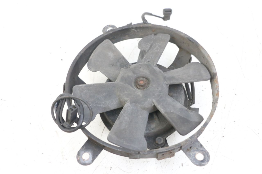 photo de VENTILATOR HONDA NTV DEAUVILLE 650 (1998 - 2001) - Bevestigingspunten