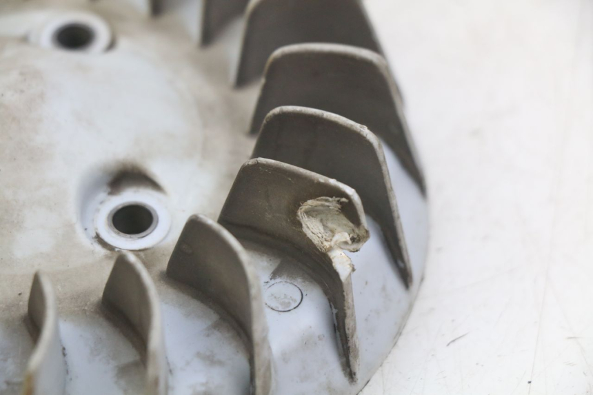 photo de VENTILATOR MBK OVETTO 2T 50 (2007 - 2017) - Zoom op gebruiksstaat