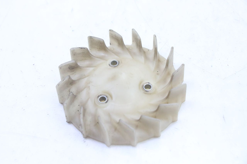photo de VENTILATOR MBK OVETTO 4T 50 (2008 - 2016) - Detail van het onderdeel