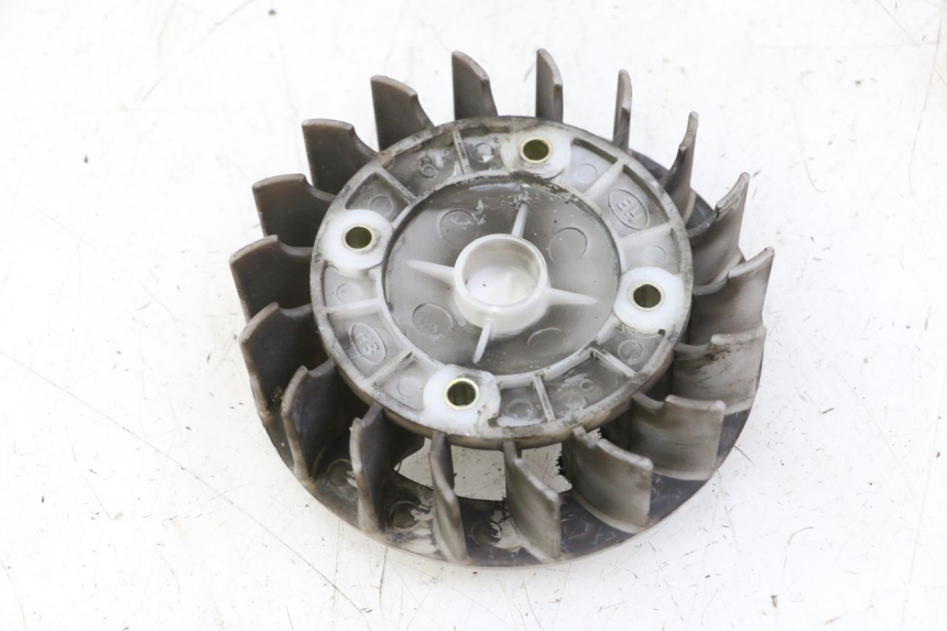 photo de VENTILATOR PEUGEOT VIVACITY 125 (2010 - 2017) - Zoom op gebruiksstaat