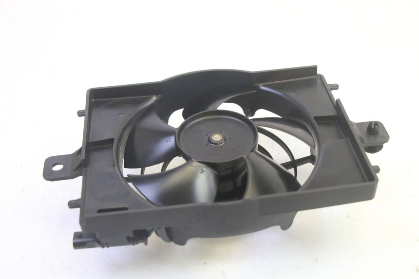 photo de VENTILATOR BMW R GS 1250 (2021 - 2024) - Zoom op gebruiksstaat