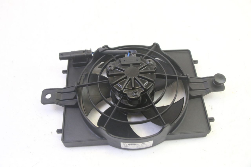 photo de VENTILATOR BMW R GS 1250 (2021 - 2024) - Andere kijkhoek