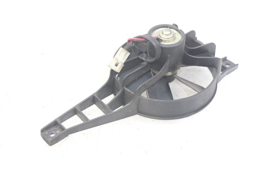 photo de VENTILATOR PEUGEOT SATELIS 125 (2010 - 2012) - Zoom op gebruiksstaat