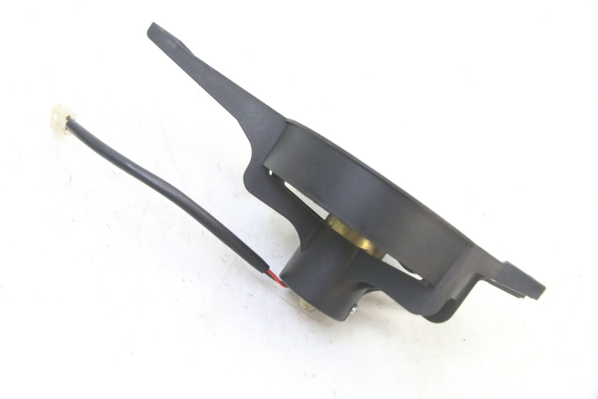 photo de VENTILATOR PEUGEOT SATELIS 125 (2013 - 2018) - Zoom op gebruiksstaat