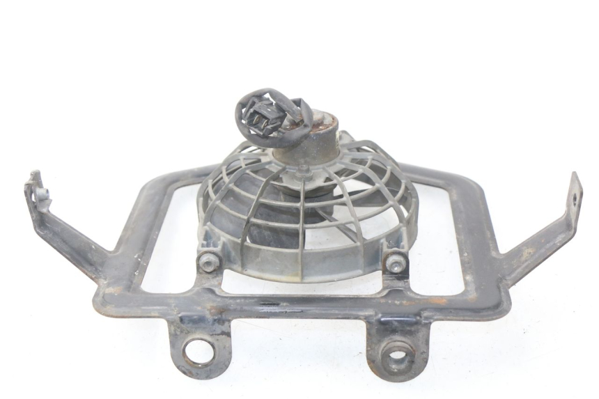 photo de VENTILATOR APRILIA SCARABEO GT 125 (1999 - 2007) - Detail van het onderdeel