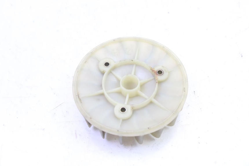 photo de VENTILATOR PEUGEOT SPEEDFIGHT 3 AIR 50 (2009 - 2015) - Zoom op gebruiksstaat