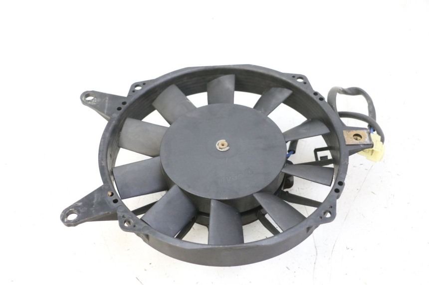 photo de VENTILATOR TRIUMPH SPRINT 900 (1995 - 1998) - Hoofdaanzicht