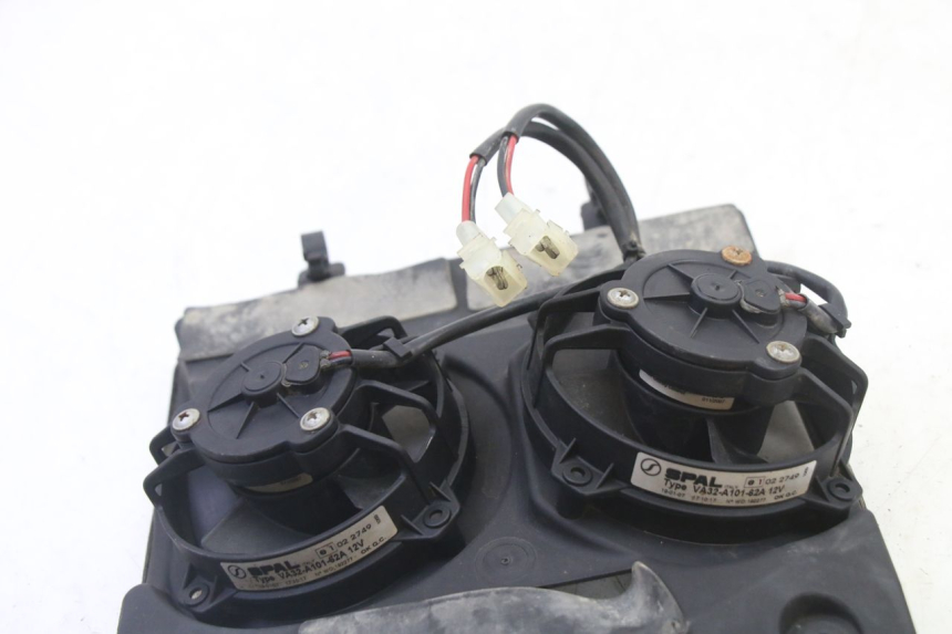 photo de VENTILATOR KTM SUPERENDURO R 950 (2005 - 2009) - Bevestigingspunten