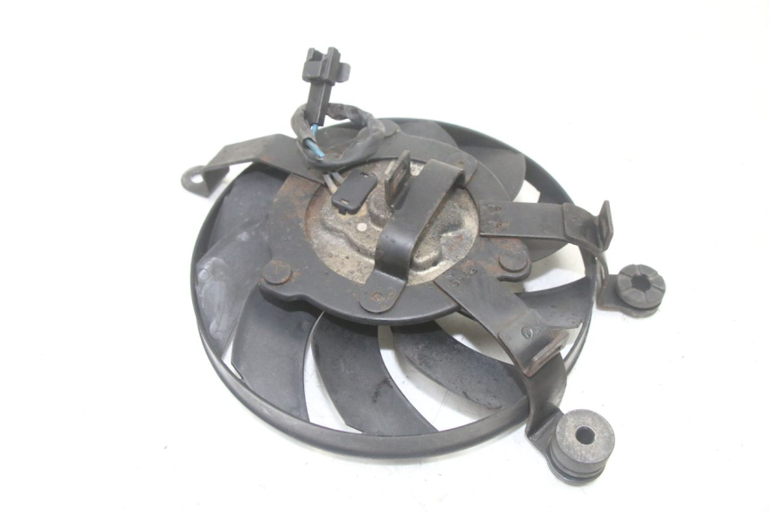 photo de VENTILATOR SUZUKI GSX F GSXF 650 (2007 - 2015) - Zoom op gebruiksstaat