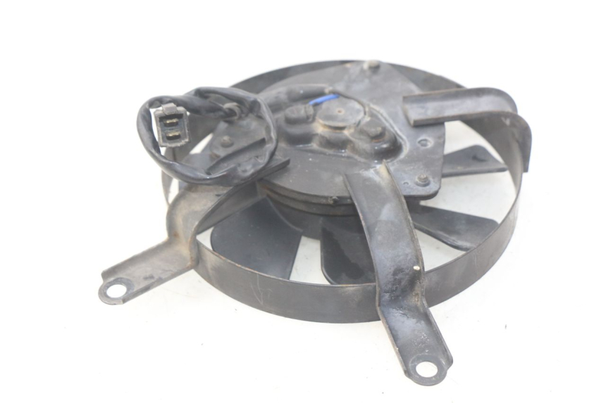photo de VENTILATOR SUZUKI TLS TL S 1000 (1997 - 2001) - Detail van het onderdeel