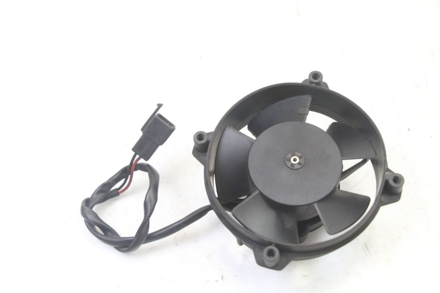 photo de VENTILATOR SUZUKI UH BURGMAN 125 (2002 - 2006) - Hoofdaanzicht