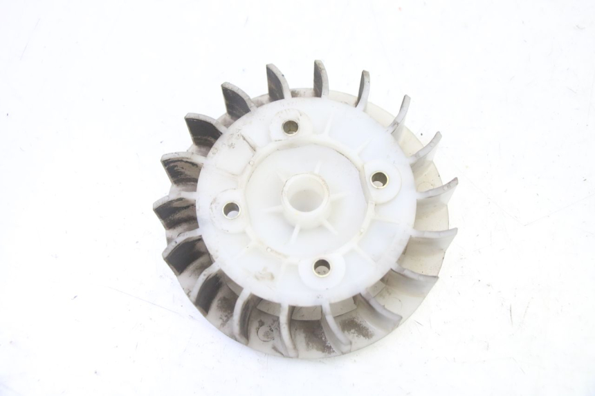 photo de VENTILATOR PEUGEOT VIVACITY 50 (2004 - 2009) - Detail van het onderdeel