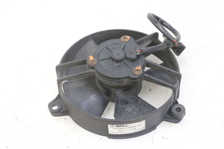 photo de VENTILATOR YAMAHA X-MAX XMAX 125 (2010 - 2013) - Zoom op gebruiksstaat