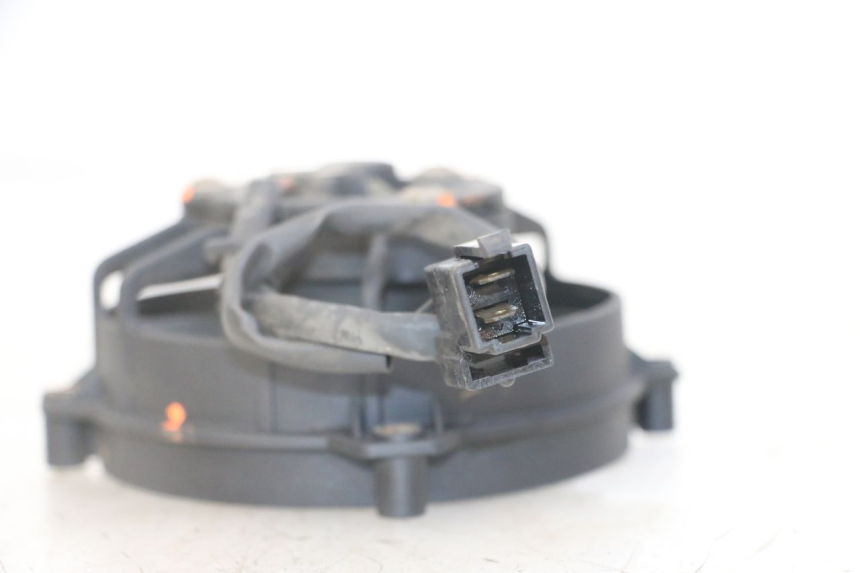 photo de VENTILATOR YAMAHA XMAX X-MAX 125 (2006 - 2009) - Andere kijkhoek