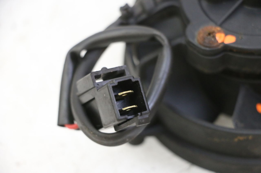 photo de VENTILATOR YAMAHA X-MAX XMAX 250 (2006 - 2009) - Andere kijkhoek