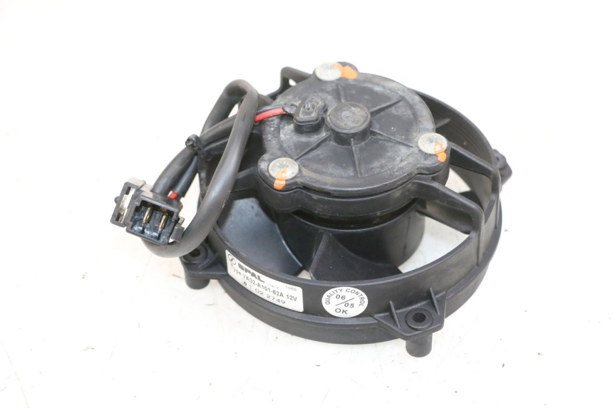 photo de VENTILATOR YAMAHA XMAX X-MAX 125 (2006 - 2009) - Andere kijkhoek