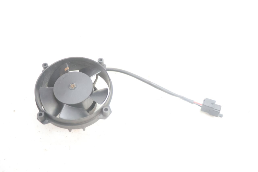 photo de VENTILATOR YAMAHA XMAX X-MAX 125 (2006 - 2009) - Hoofdaanzicht