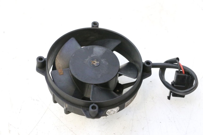 photo de VENTILATOR YAMAHA XMAX X-MAX 125 (2006 - 2009) - Hoofdaanzicht