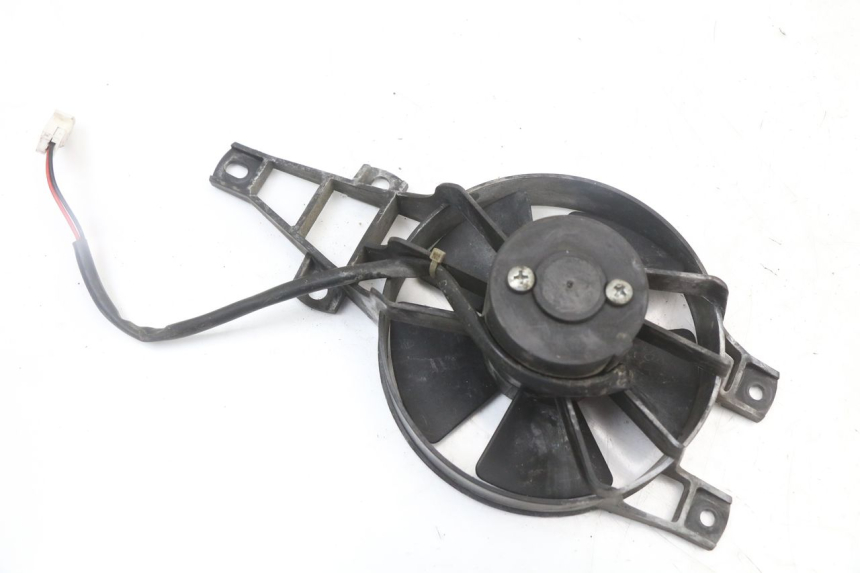 photo de VENTILATOR PIAGGIO X8 125 (2004 - 2007) - Detail van het onderdeel