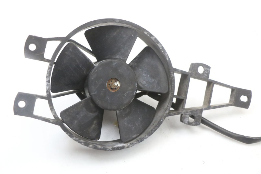 photo de VENTILATOR PIAGGIO X8 125 (2004 - 2007) - Andere kijkhoek