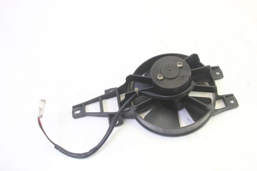 photo de VENTILATOR PIAGGIO X8 125 (2004 - 2007) - Zoom op gebruiksstaat