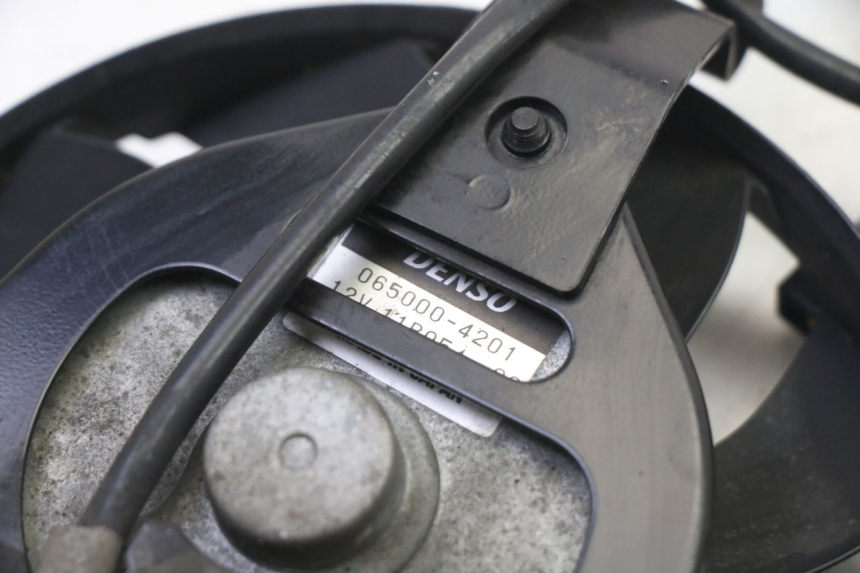 photo de VENTILATOR YAMAHA XJ6 ABS 600 (2008 - 2016) - Overzicht