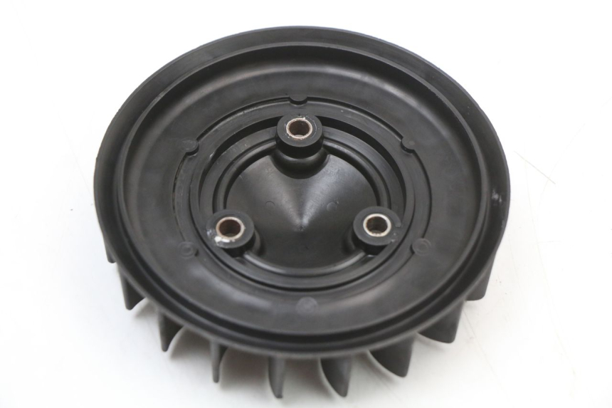 photo de VENTILATOR YAMAHA YE ZEST 50 (1992 - 1998) - Zoom op gebruiksstaat