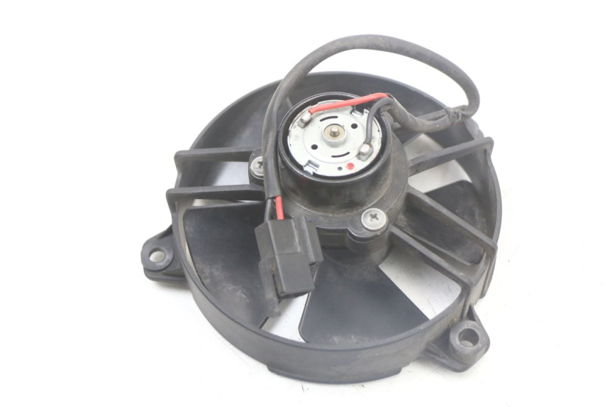 photo de VENTILATOR YAMAHA YP MAJESTY 125 (2002 - 2006) - Zoom op gebruiksstaat