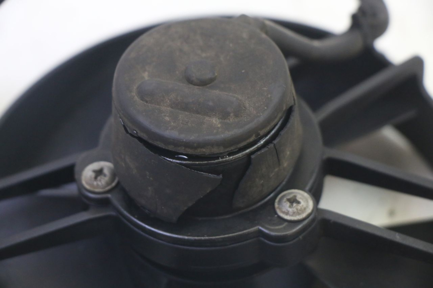 photo de VENTILATOR YAMAHA YP MAJESTY 125 (2007 - 2010) - Andere kijkhoek