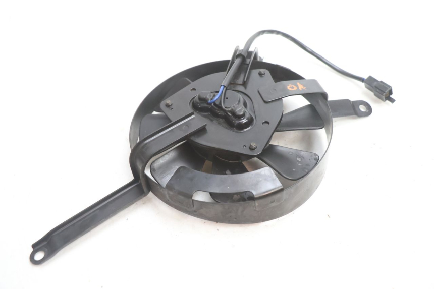 photo de VENTILATOR KAWASAKI ZX-6R ZX6R 600 (2000 - 2002) - Andere kijkhoek