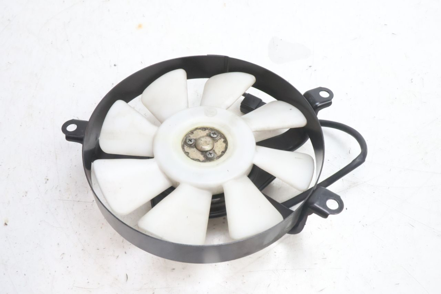 photo de VENTILATOR KAWASAKI ZZR 600 (1995 - 2004) - Hoofdaanzicht