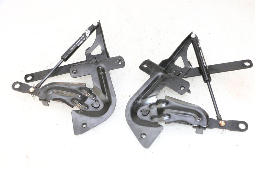 photo de KOFFERRUIMTE-VEER JM MOTORS GTS 125 (2015 - 2019) - Detail van het onderdeel