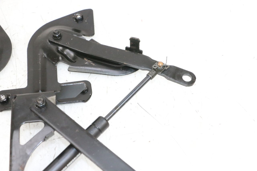 photo de KOFFERRUIMTE-VEER JM MOTORS GTS 125 (2015 - 2019) - Staat van het oppervlak