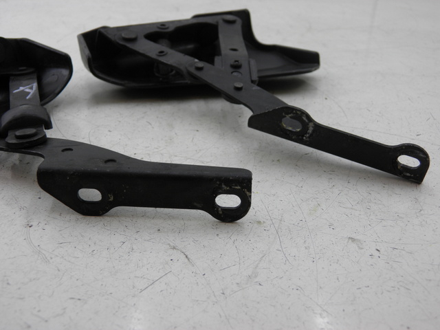 photo de KOFFERRUIMTE-VEER PIAGGIO MP3 RL 125 (2006 - 2014) - Detail van het onderdeel