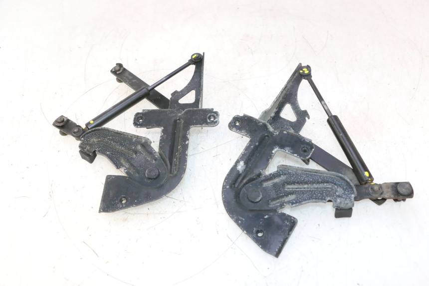 photo de KOFFERRUIMTE-VEER PEUGEOT SATELIS 125 (2006 - 2009) - Hoofdaanzicht