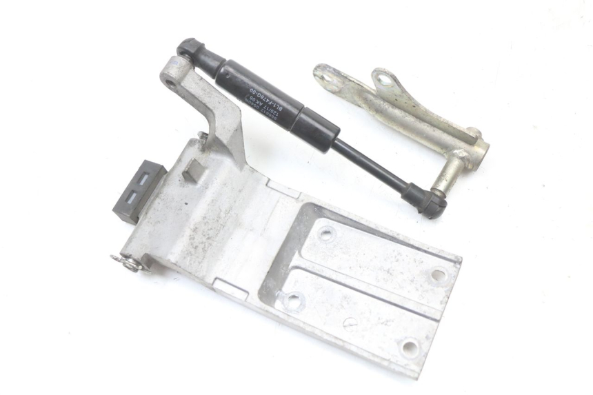 photo de KOFFERRUIMTE-VEER YAMAHA XMAX X-MAX ABS 125 (2017 - 2020) - Hoofdaanzicht