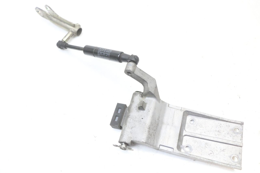 photo de KOFFERRUIMTE-VEER YAMAHA XMAX X-MAX ABS 125 (2017 - 2020) - Zoom op gebruiksstaat