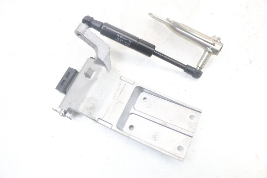 photo de KOFFERRUIMTE-VEER YAMAHA XMAX X-MAX ABS 125 (2017 - 2020) - Hoofdaanzicht