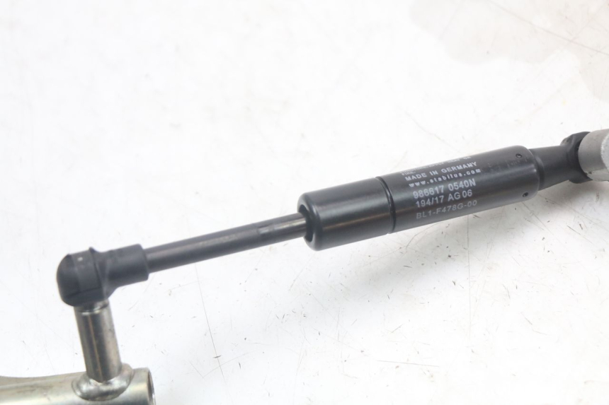 photo de KOFFERRUIMTE-VEER YAMAHA XMAX X-MAX ABS 125 (2017 - 2020) - Overzicht