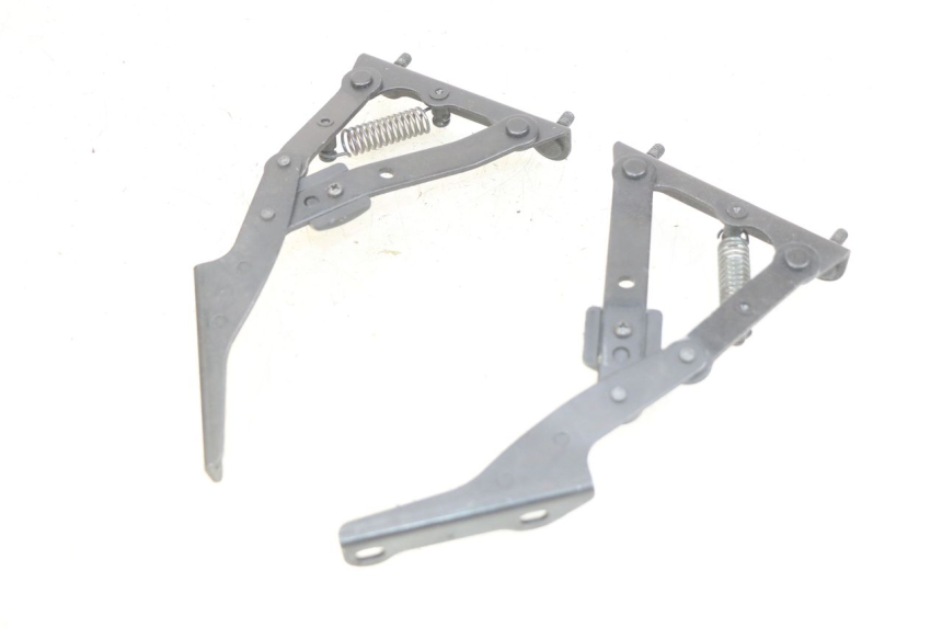 photo de KOFFERRUIMTE-VEER PIAGGIO XEVO - X EVO 125 (2007 - 2017) - Zoom op gebruiksstaat