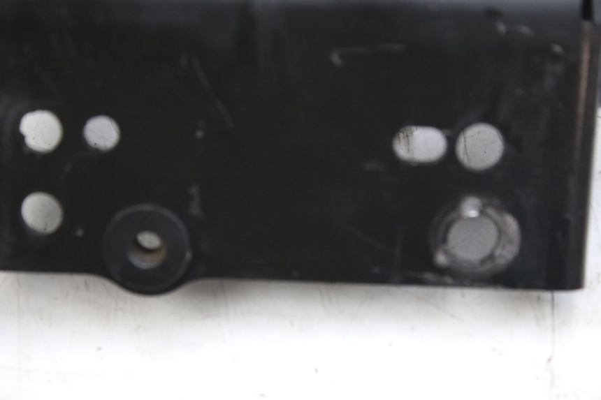 photo de Zadelcilinder HONDA FES S-WING SWING ABS 125 (2007 - 2015) - Detail van het onderdeel