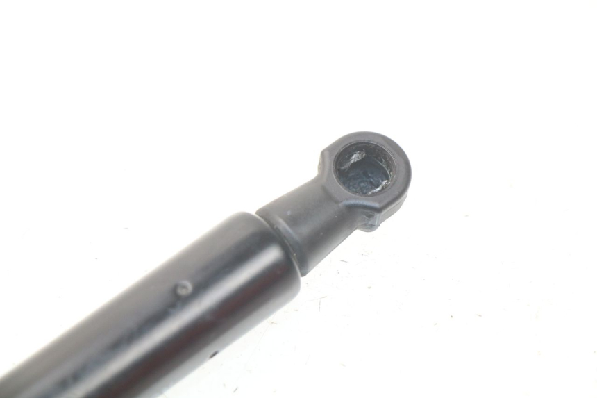 photo de Zadelcilinder YAMAHA YP X-MAX XMAX 400 (2014 - 2017) - Zoom op gebruiksstaat