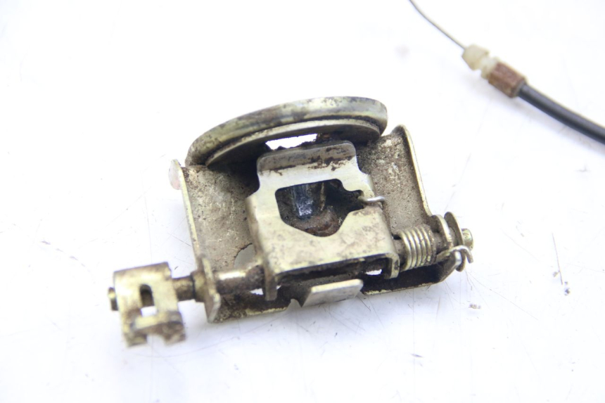 photo de ZADENVERGRENDELING SYM WOLF SB 125 (2011 - 2018) - Detail van het onderdeel