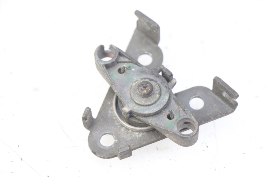 photo de DEKSELVERGRENDELING PEUGEOT DJANGO 2T 50 (2014 - 2019) - Zoom op gebruiksstaat