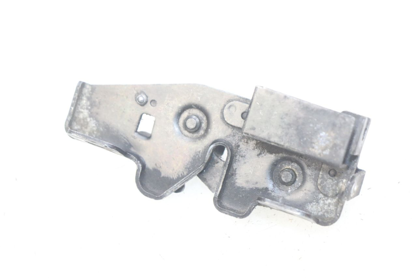 photo de DEKSELVERGRENDELING HONDA FES PANTHEON 2T 125 (1998 - 2002) - Andere kijkhoek