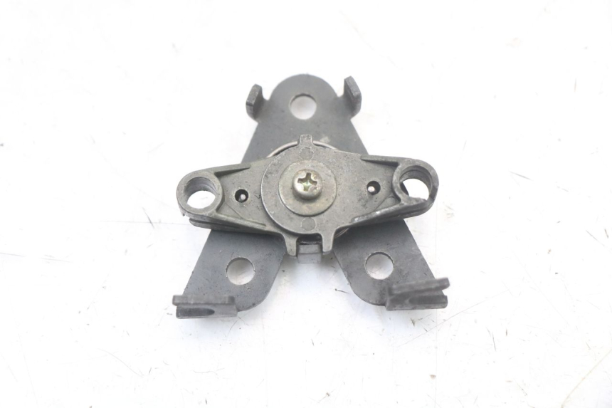 photo de DEKSELVERGRENDELING PEUGEOT DJANGO 125 (2014 - 2017) - Hoofdaanzicht