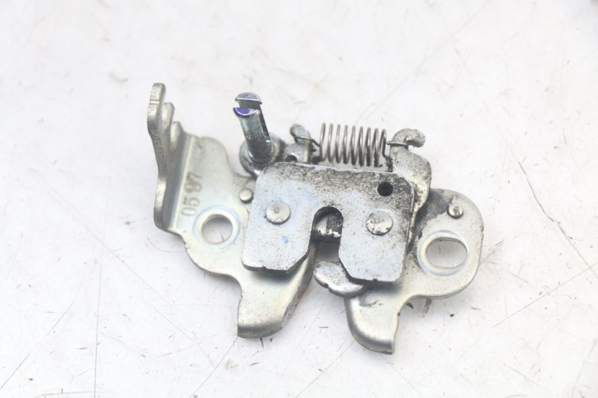 photo de DEKSELVERGRENDELING YAMAHA XMAX X-MAX ABS 125 (2017 - 2020) - Hoofdaanzicht