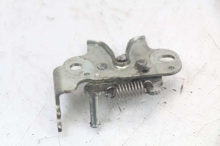 photo de DEKSELVERGRENDELING YAMAHA XMAX X-MAX ABS 125 (2017 - 2020) - Andere kijkhoek